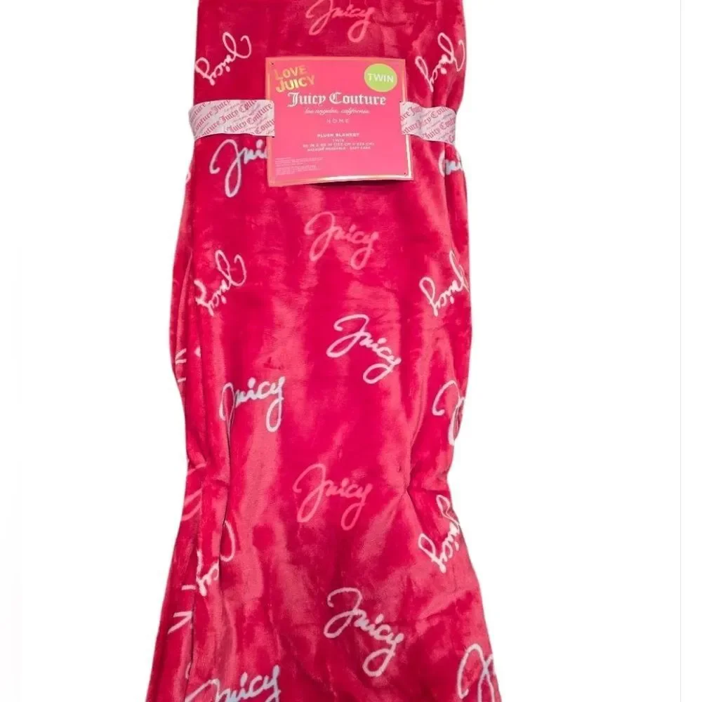 Juicy Couture Signature Logo Twin‎ Plush Throw Blanket